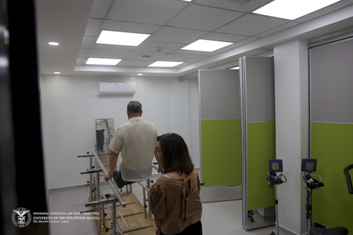 Walk through of newly renovated CTS-AA with Chancellor Tee